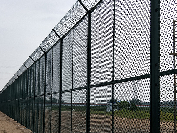 監(jiān)獄鋼網(wǎng)墻圖片4 監(jiān)獄鋼網(wǎng)墻圖片4