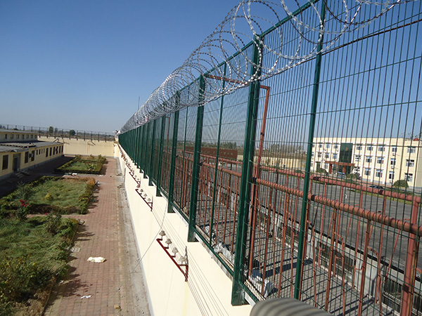 看守所隔離網圖片2 看守所隔離網圖片2