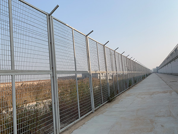 看守所隔離網圖片3 看守所隔離網圖片3