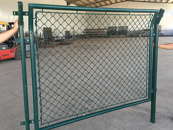 球場(chǎng)圍網(wǎng)圖片4 球場(chǎng)圍網(wǎng)圖片4