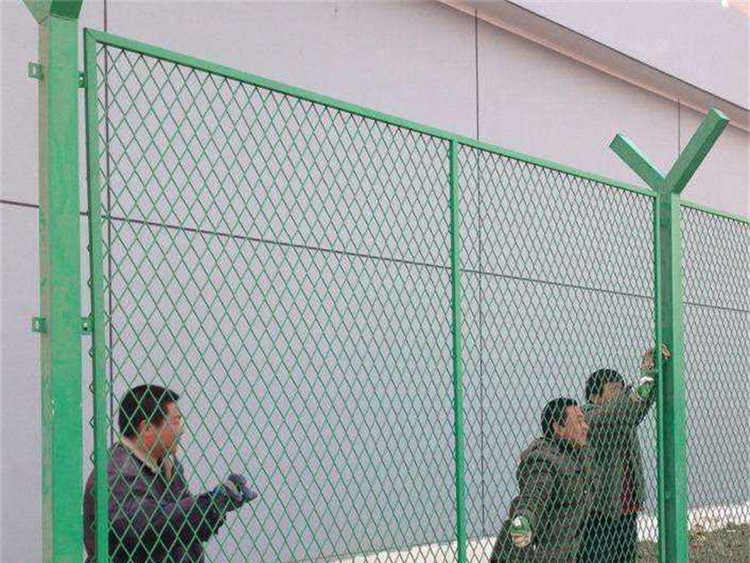 看守所鋼網(wǎng)墻安裝 看守所鋼網(wǎng)墻安裝