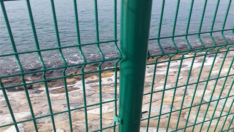 隔離柵18631858321