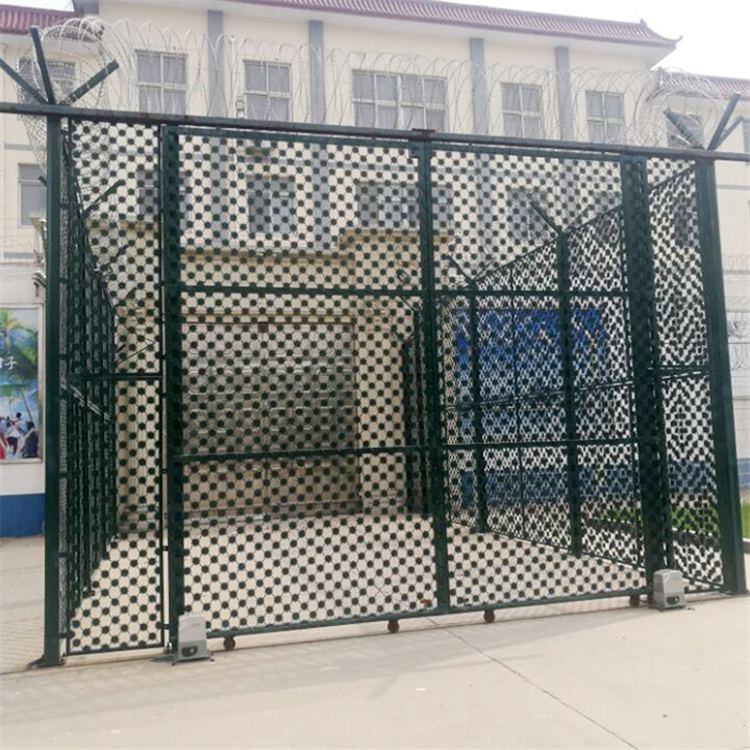 河南洛陽監獄防逃防攀爬刀片刺絲網圖片2