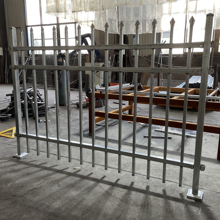 鋅鋼護欄18631858321 鋅鋼護欄18631858321