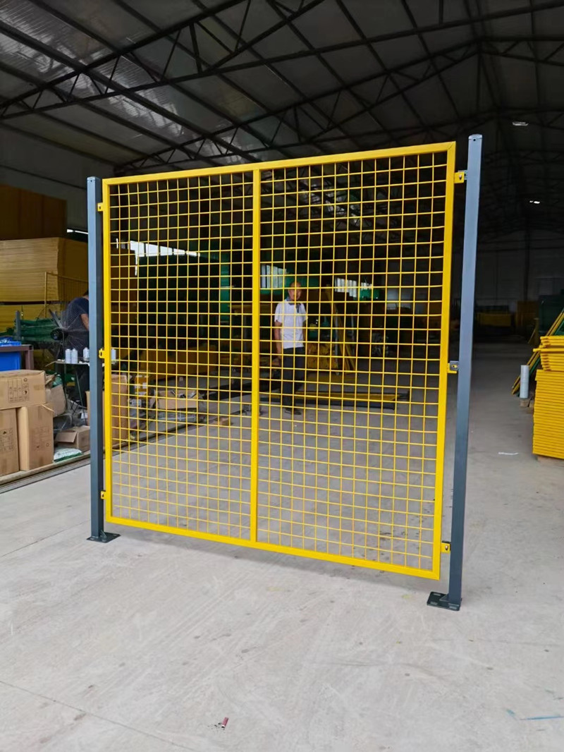 廠區車間設備隔離網圖片1 廠區車間設備隔離網圖片1