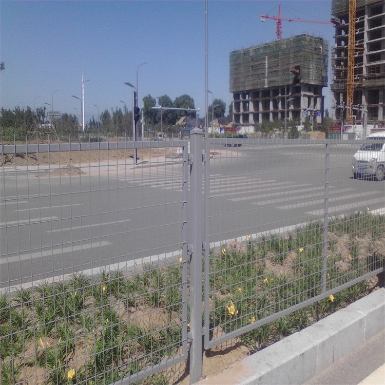 邊框護欄網(wǎng)圖片4 邊框護欄網(wǎng)圖片4