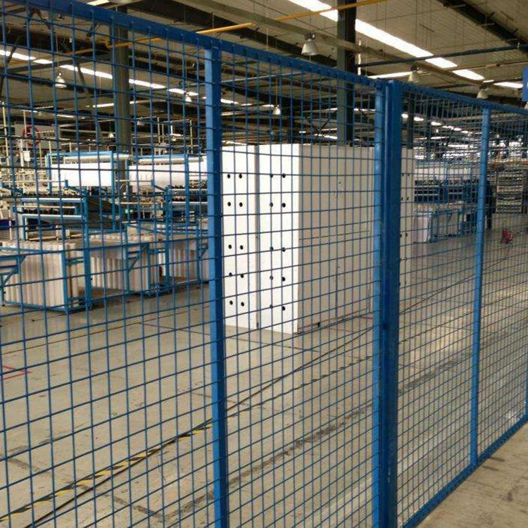 廠區(qū)設(shè)備隔離網(wǎng)圖片2 廠區(qū)設(shè)備隔離網(wǎng)圖片2