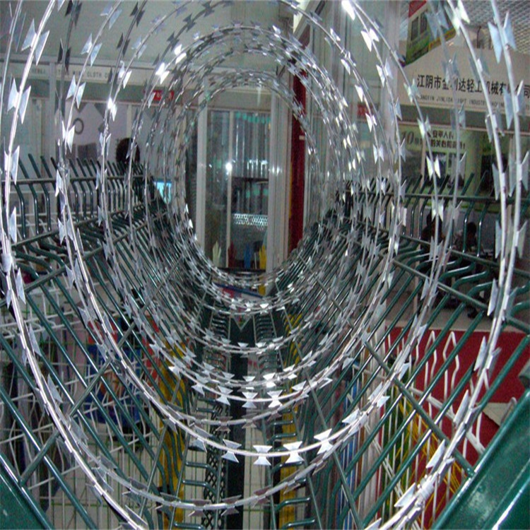 監獄刀片刺繩圖片2 監獄刀片刺繩圖片2